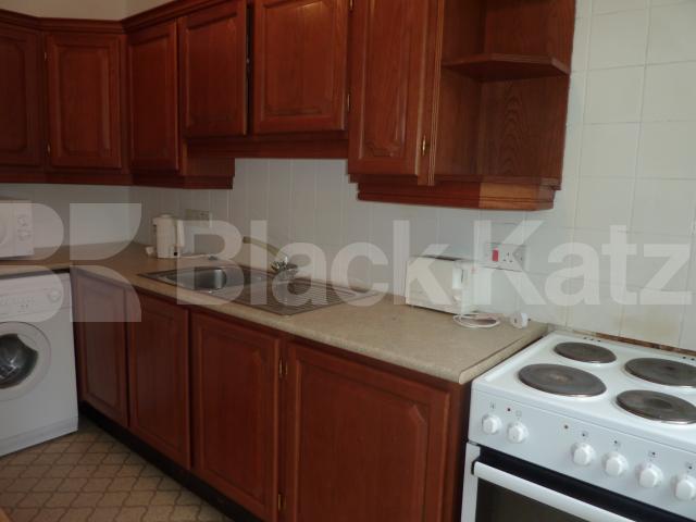 			NEW INSTRUCTION, 2 Bedroom, 1 bath, 1 reception Flat			 Mountview Road, CROUCH HILL-FINSBURY PARK